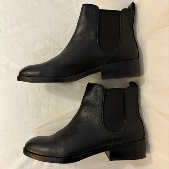 Cole Haan Landsman Black Leather Chelsea Boots Women's Size 8M - Picture 11 of 12